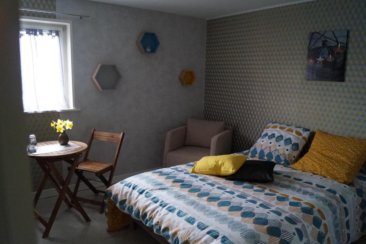 Audruicq A La Maison Du Bonheur מראה חיצוני תמונה
